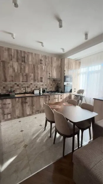 88 м², 3-комн. квартира, 6/8-3