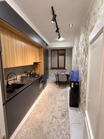 103 m², 5-xonali kvartira, 10/6-2