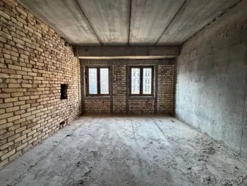 97 м², 4-комн. квартира, 2/8-1