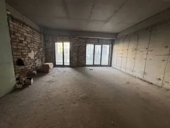 125 м², 4-комн. квартира, 2/8-3