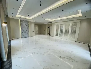181 м², 4-комн. квартира, 10/12-2