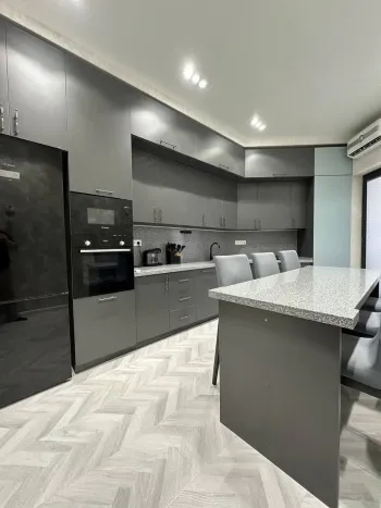 106 м², 4-комн. квартира, 7/10-3