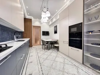 115 м², 4-комн. квартира, 7/10-2