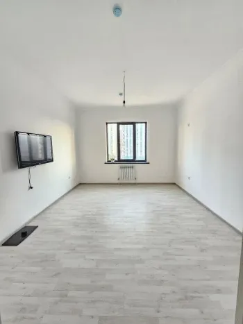 85 м², 3-комн. квартира, 4/16-0