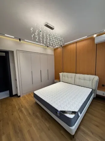 178 m², 4-xonali kvartira, 4/6-2