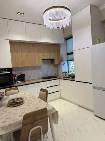 70 м², 2-комн. квартира, 4/5-2