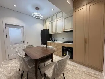 74 m², 3-xonali kvartira, 2/10-0