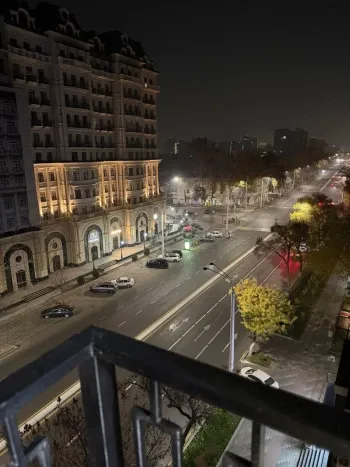 90 м², 3-комн. квартира, 7/12-0