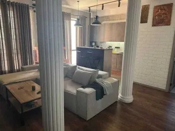 170 м², 4-комн. квартира, 8/9-2