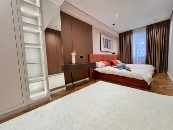 130 м², 4-комн. квартира, 3/14-3