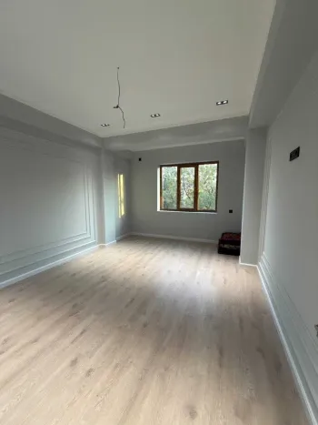 75 м², 3-комн. квартира, 4/6-3