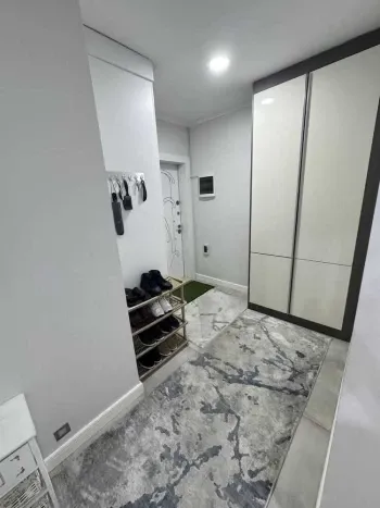 70 м², 2-комн. квартира, 3/9-3