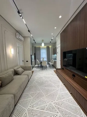 80 м², 3-комн. квартира, 5/6-0