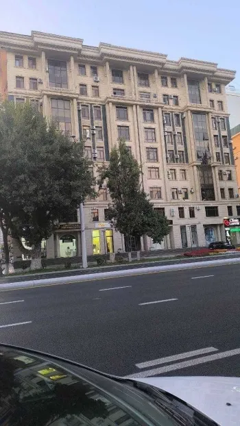 76 м², 3-комн. квартира, 9/9-0