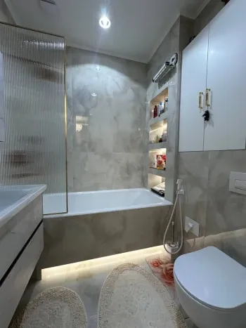 90 м², 3-комн. квартира, 4/9-3