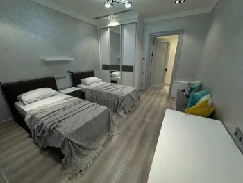 105 м², 3-комн. квартира, 8/9-3