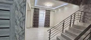 180 м², многокомнатная квартира, 7/8-3