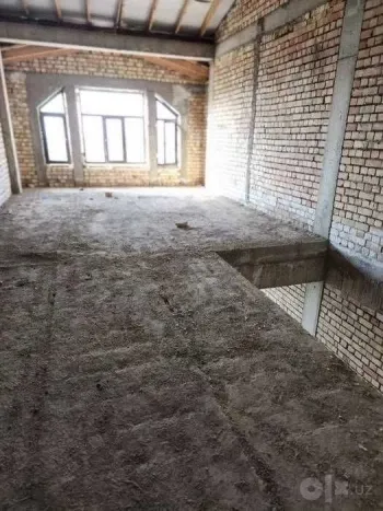 140 м², 4-комн. квартира, 8/9-0