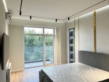 80 м², 2-комн. квартира, 4/12-3