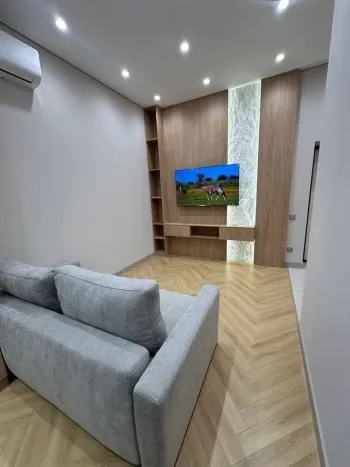 50 м², 2-комн. квартира, 2/14-0