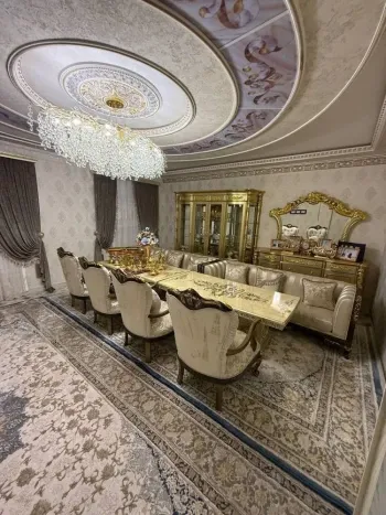 220 м², многокомнатная квартира, 1/5-1