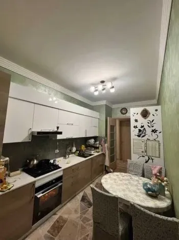 105 м², 4-комн. квартира, 3/9-0