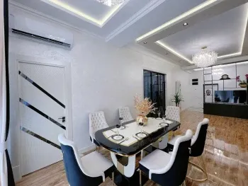 70 м², 3-комн. квартира, 2/12-1