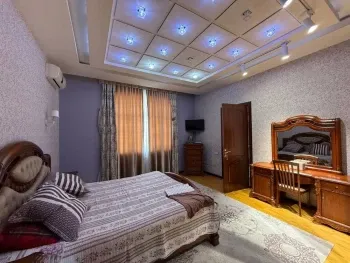 180 м², 4-комн. квартира, 7/7-1
