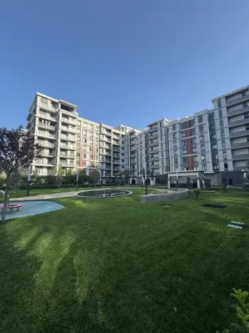 125 м², 4-комн. квартира, 2/8-2