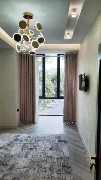 118 m², 3-xonali kvartira, 3/12-2