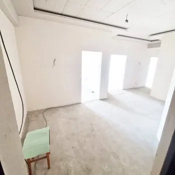 105 м², 3-комн. квартира, 6/9-2