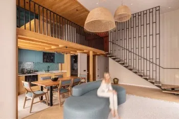 140 м², 4-комн. квартира, 7/7-2