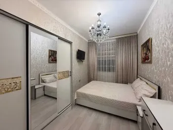 130 м², 4-комн. квартира, 1/6-2