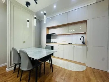 65 м², 3-комн. квартира, 2/12-2