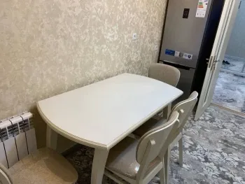 60 м², 2-комн. квартира, 4/9-1