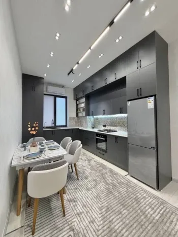 75 м², 3-комн. квартира, 8/10-0