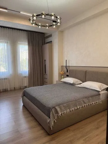 90 м², 3-комн. квартира, 3/10-2