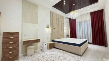 111 м², 3-комн. квартира, 3/10-3