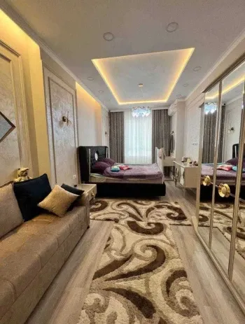 180 м², 5-комн. квартира, 1/9-3