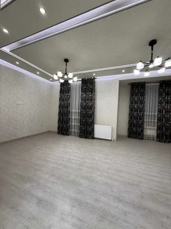 180 м², многокомнатная квартира, 7/8-1