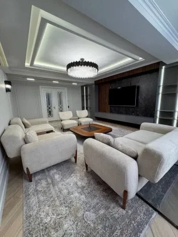 150 m², 3-xonali kvartira, 8/8-0