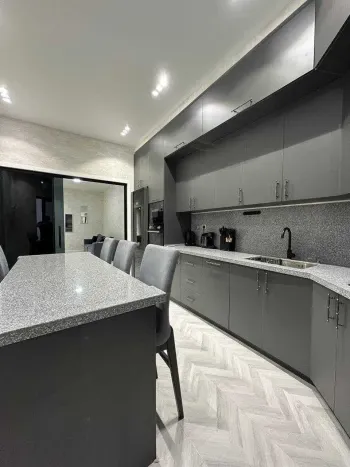 106 м², 4-комн. квартира, 7/10-2