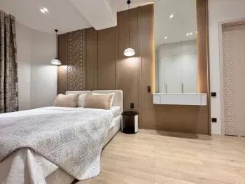 114 м², 3-комн. квартира, 2/10-1