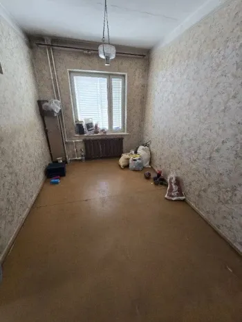 70 м², 3-комн. квартира, 2/5-3
