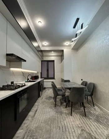 80 м², 3-комн. квартира, 3/10-2