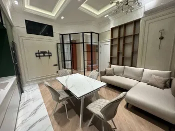 82 м², 2-комн. квартира, 2/10-1