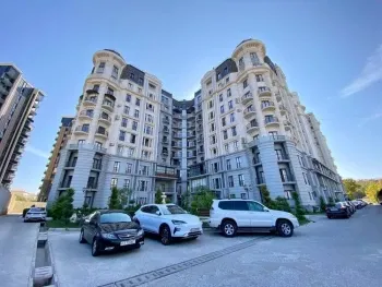100 m², 4-xonali kvartira, 1/10-0