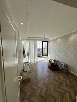 230 м², многокомнатная квартира, 9/10-3
