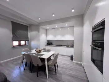 105 м², 3-комн. квартира, 3/10-2