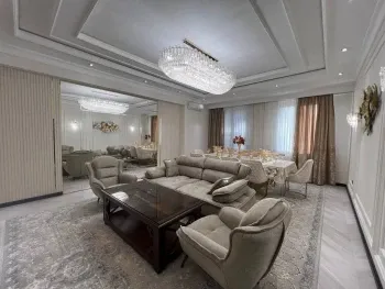 140 м², 4-комн. квартира, 3/10-0